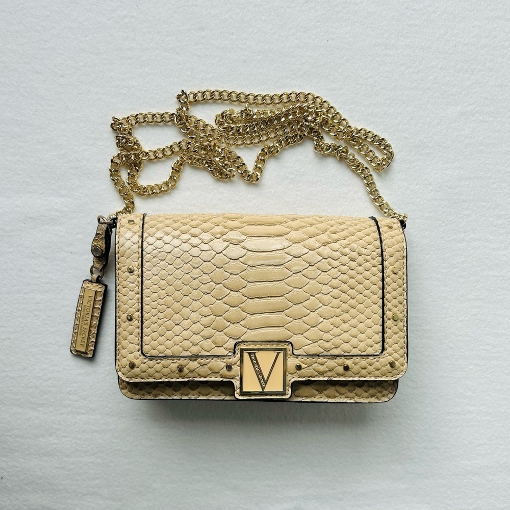 Victoria's Secret crossbody Bag